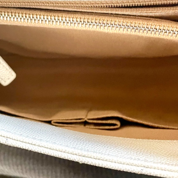 CHANEL COCO HANDLE FLAP WHITE CHEVRON CAVIAR LEATHER SILVER HARDWARE - Picture 10 of 10